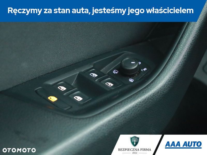 Volkswagen Passat Variant - 17