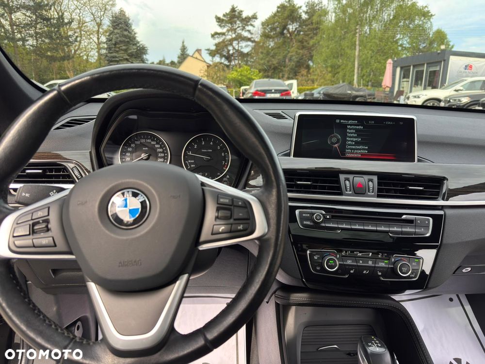 BMW X1 xDrive25i xLine - 24