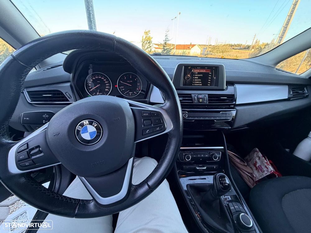 BMW 218 Active Tourer - 6