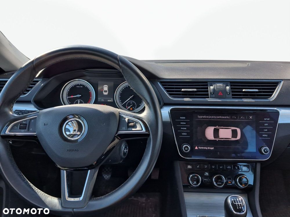 Skoda Superb 1.5 TSI Ambition - 14