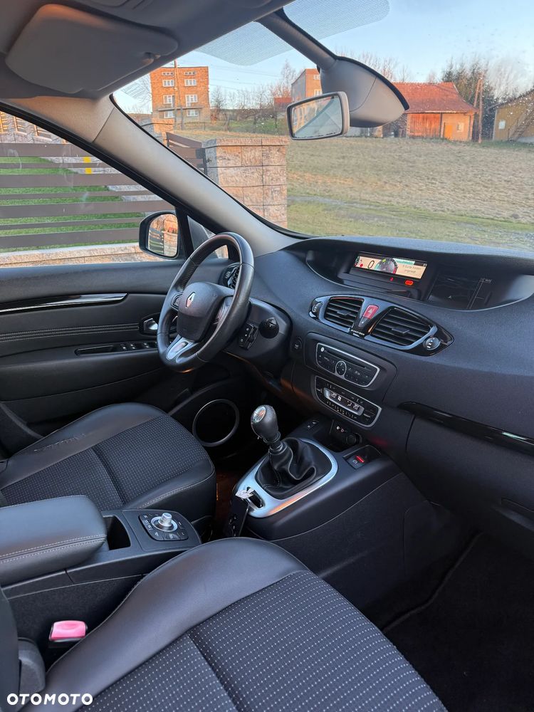 Renault Scenic dCi 130 FAP Start & Stop Bose Edition - 7