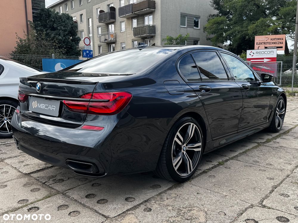 BMW Seria 7 740d xDrive - 7