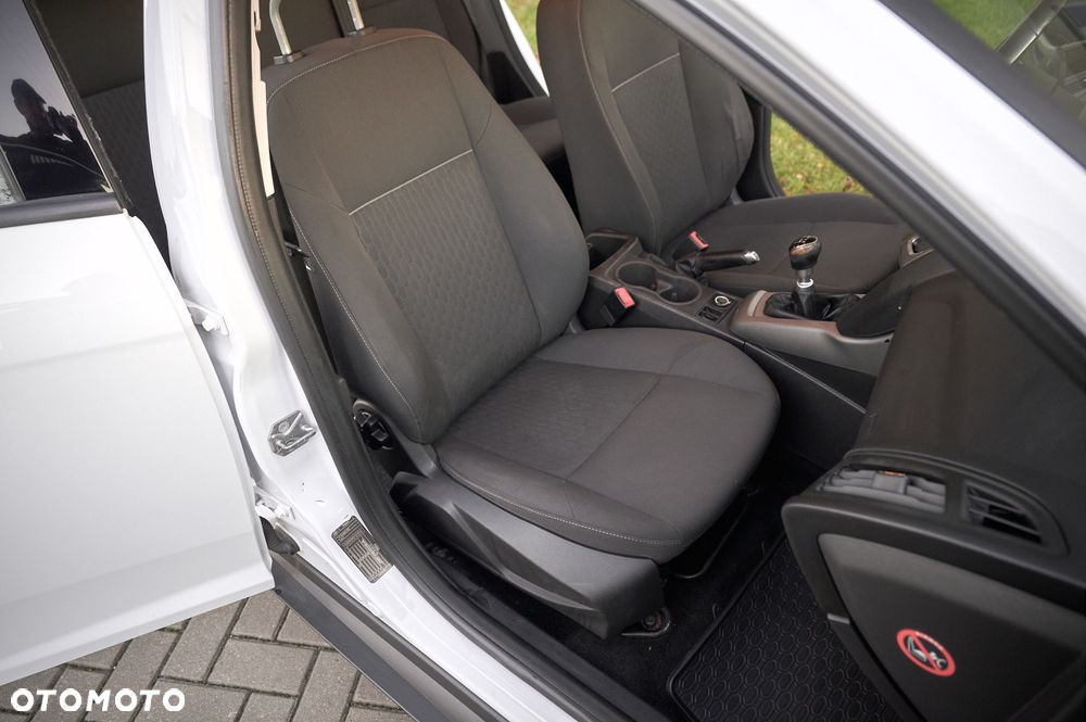 Ford Focus - 27