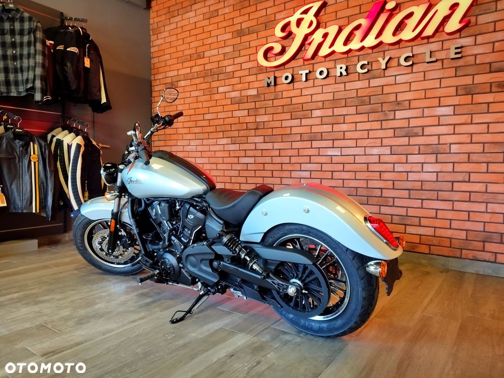 Indian Scout - 3