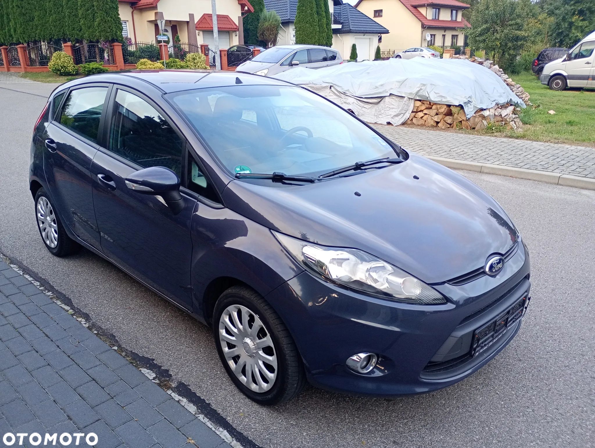 Ford Fiesta 1.25 Ambiente - 1