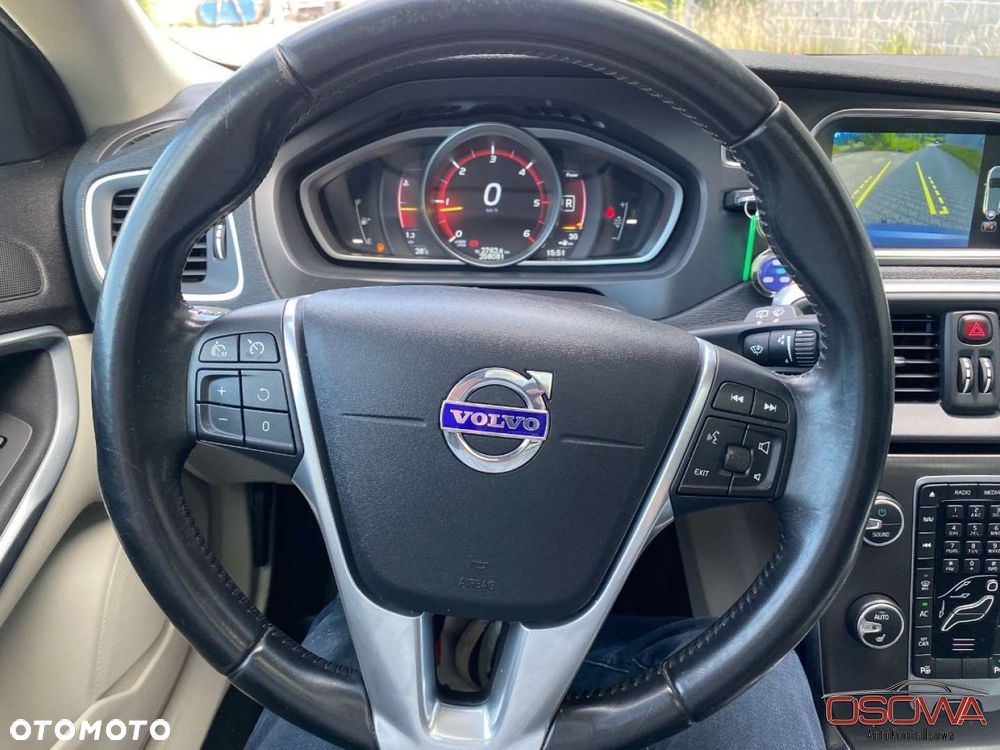 Volvo V40 D3 Drive-E Summum - 11