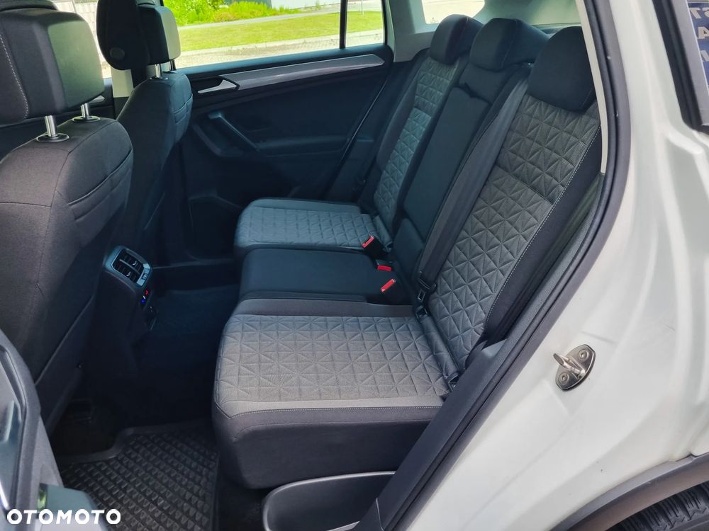 Volkswagen Tiguan 2.0 TDI SCR Life DSG - 17