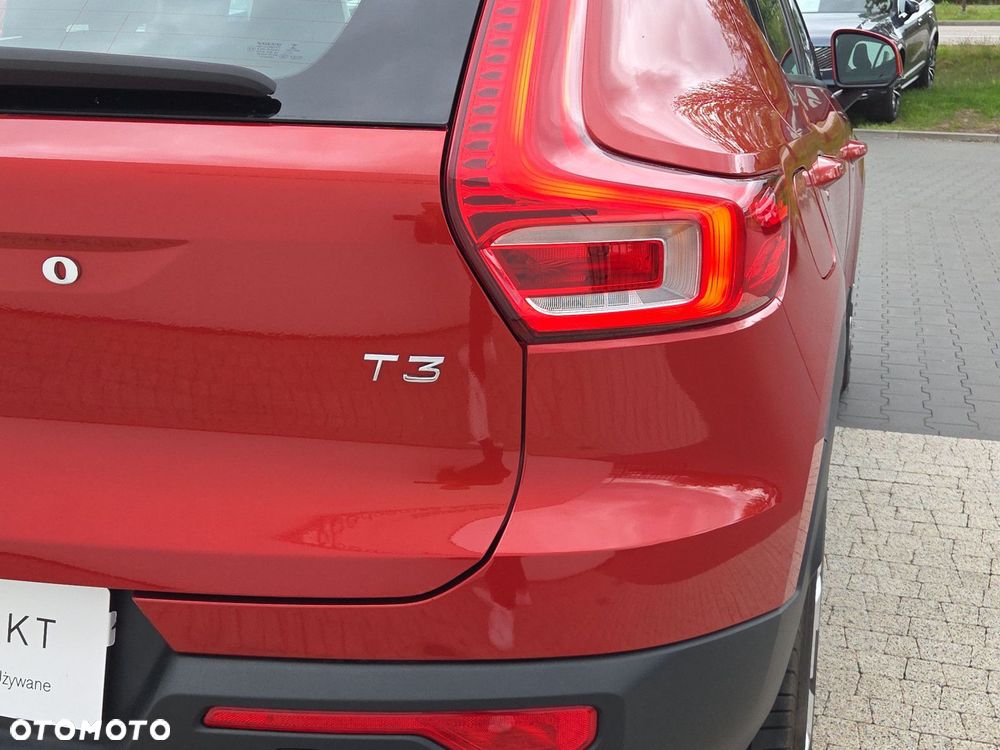Volvo XC 40 T3 Momentum Pro - 27