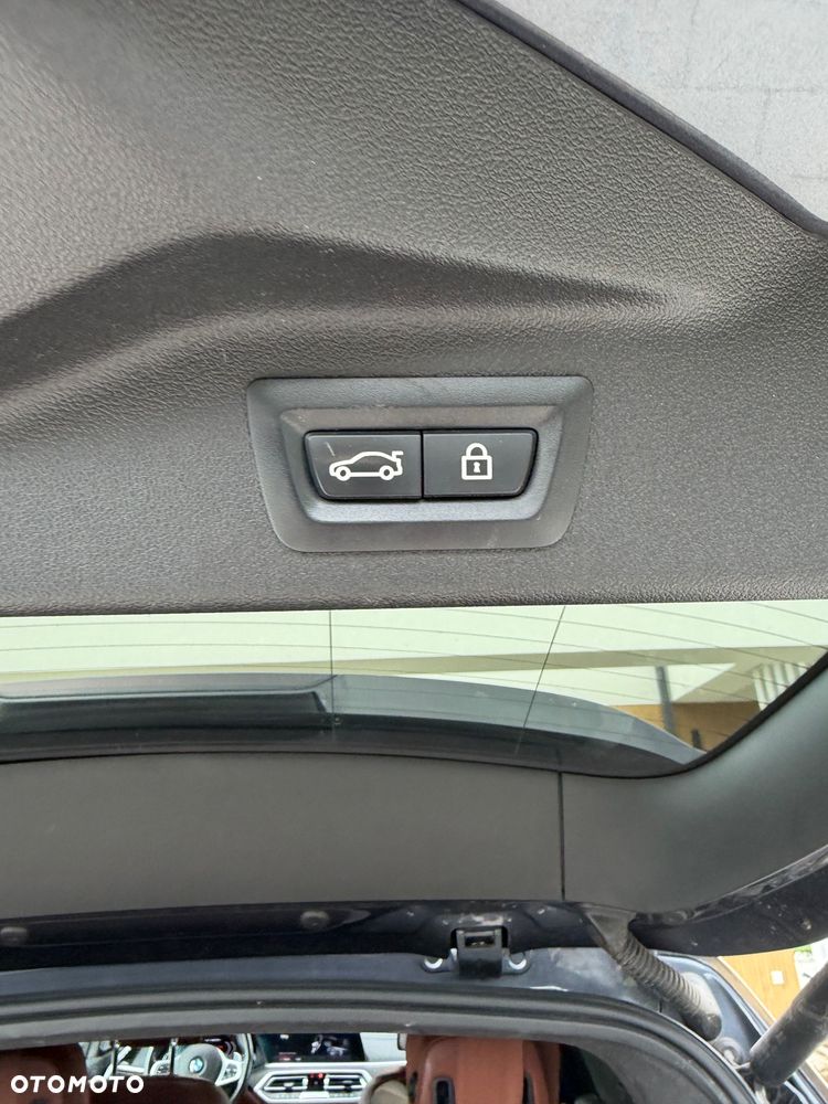 BMW X7 - 39