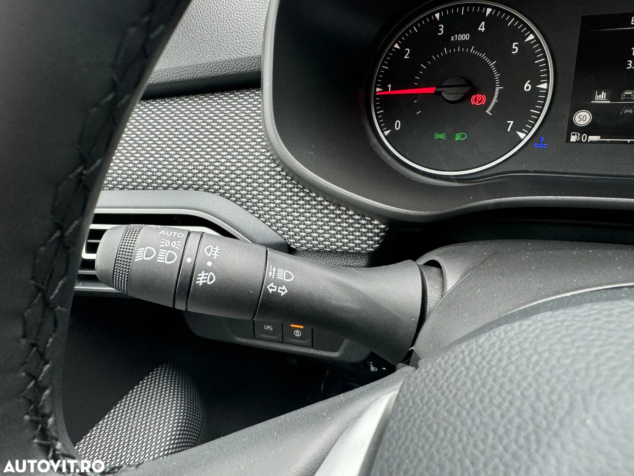 Dacia Logan ECO-G 100 MT6 Expression - 18