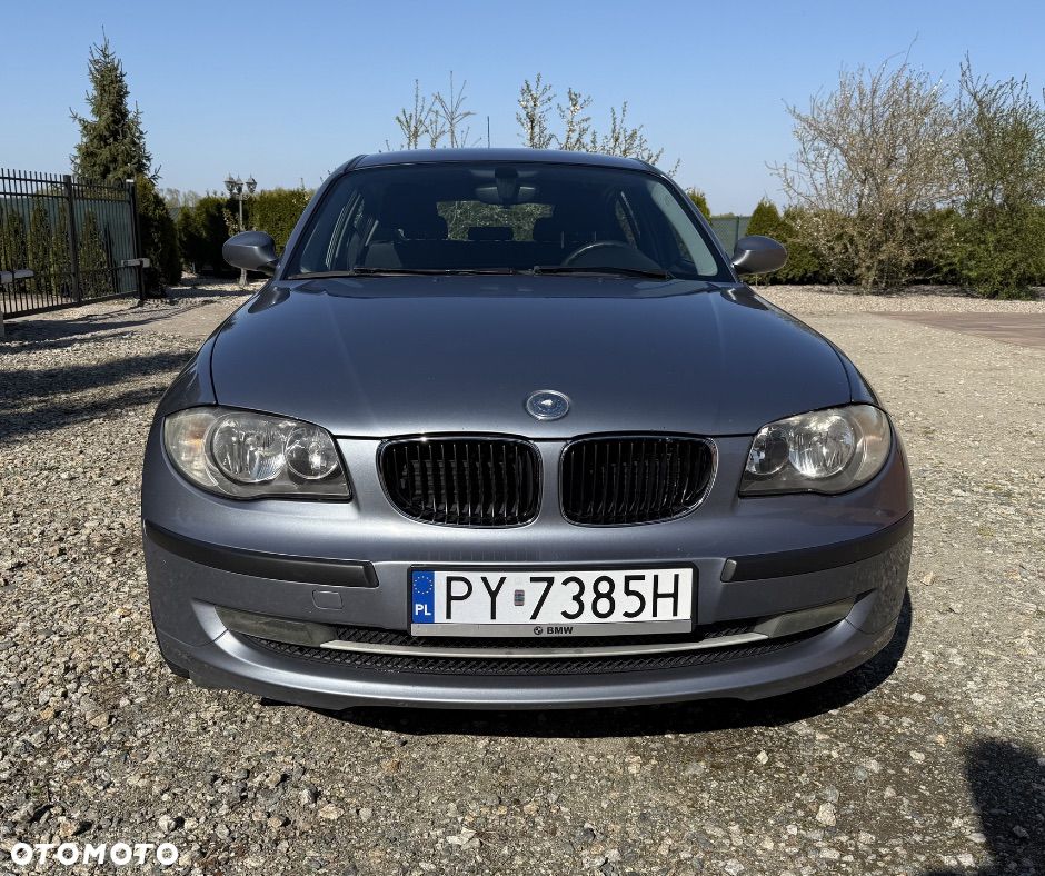 BMW Seria 1 - 22