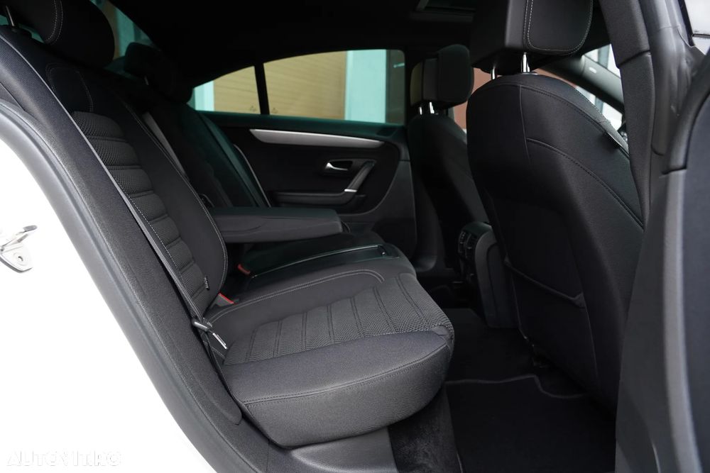 Volkswagen Passat CC 2.0 TSI - 9
