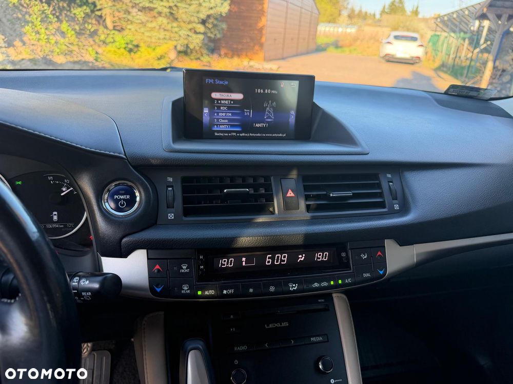 Lexus CT 200h Elegance EU6 - 11