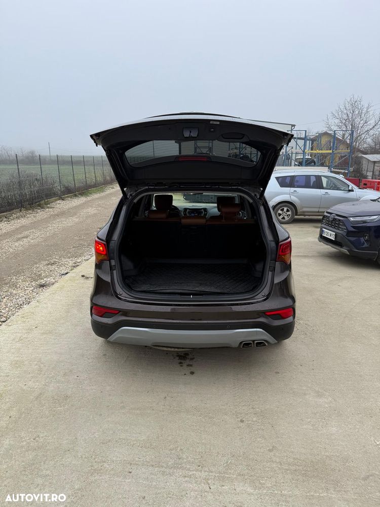 Hyundai Santa Fe - 4