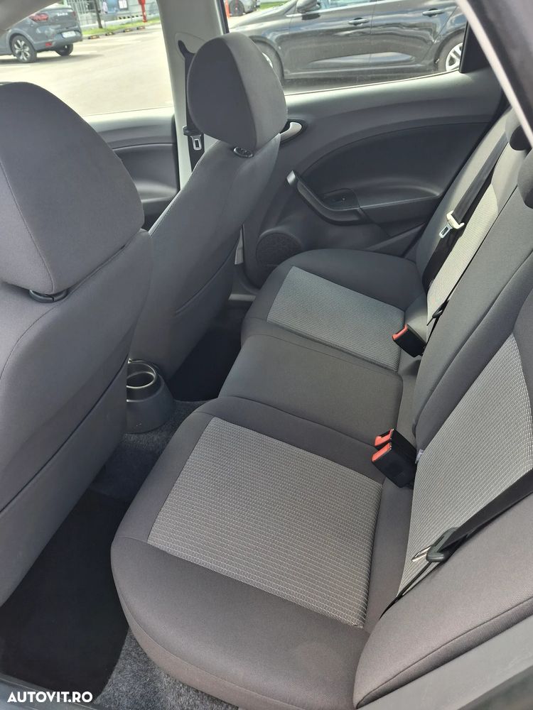 Seat Ibiza 2011 photo 5