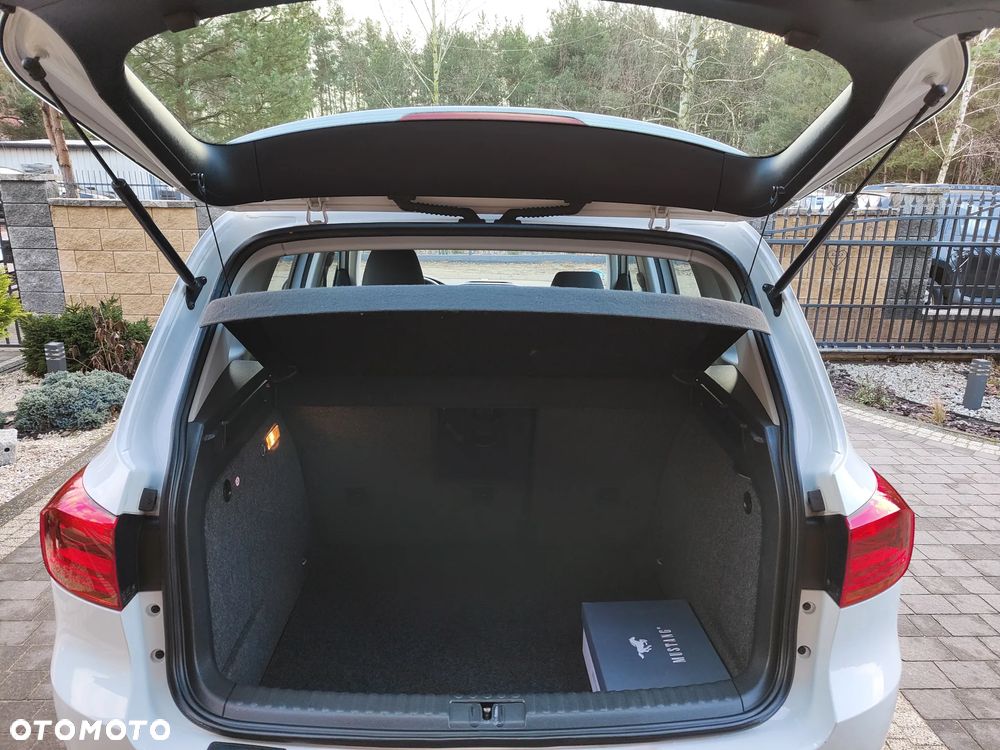 Volkswagen Tiguan 2.0 TDI DPF BlueMotion Technology Trend & Fun - 31