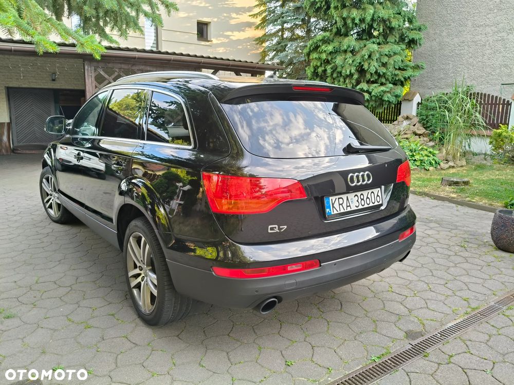 Audi Q7 3.0 TDI Quattro Tiptronic - 16