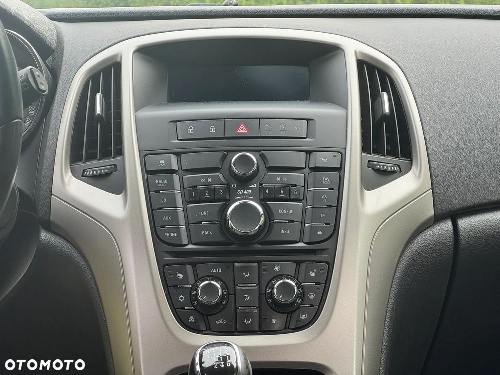 Opel Astra 1.4 T Cosmo - 15