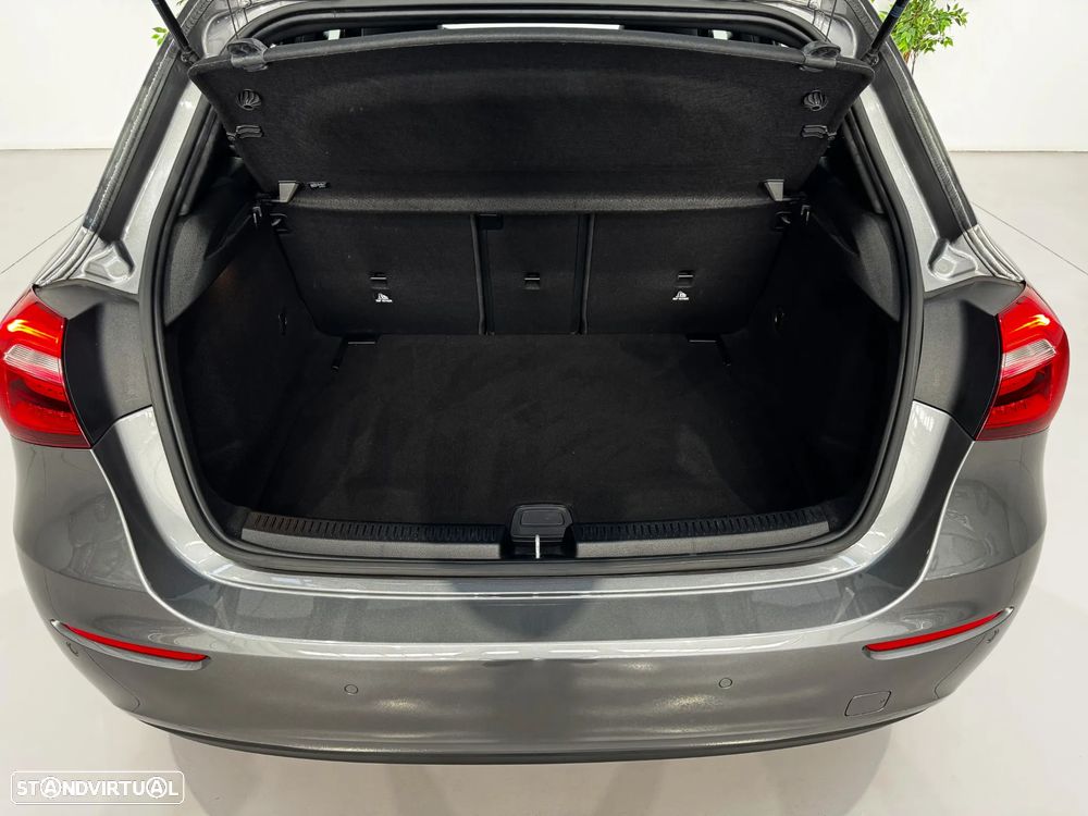 Mercedes-Benz A 180 d Progressive Aut. - 28