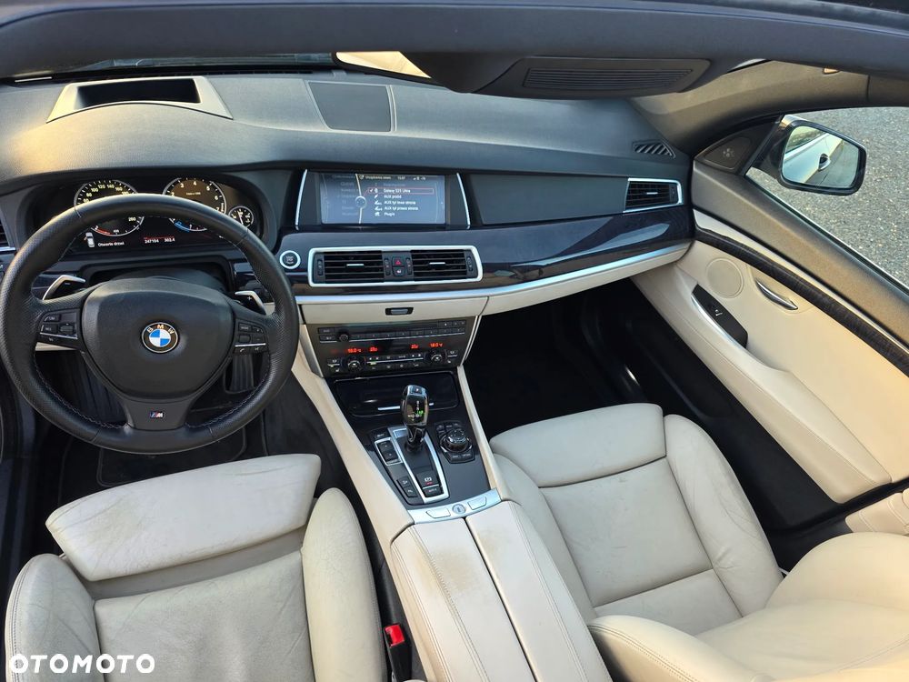 BMW 5GT - 23