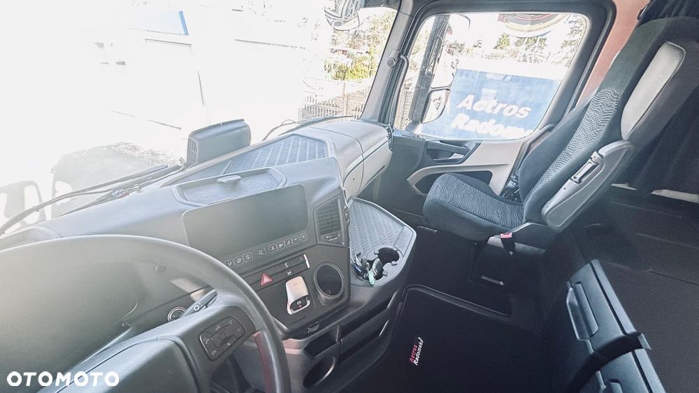 Mercedes-Benz ACTROS bez retardera prokontraktowy - 33