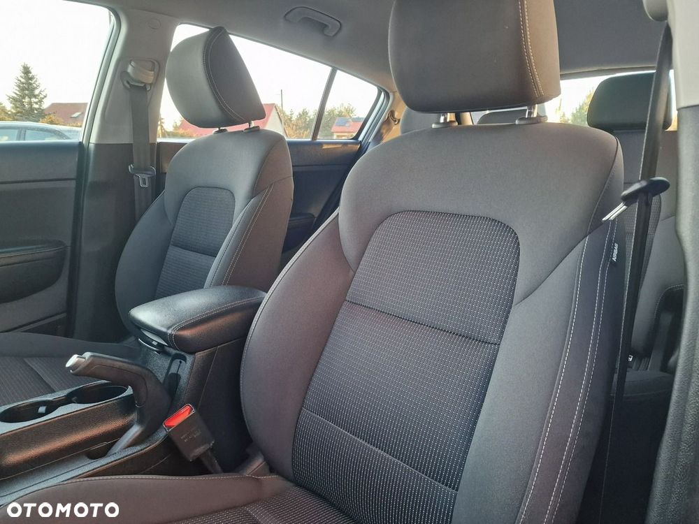 Kia Sportage 1.6 GDI 2WD SPIRIT - 17