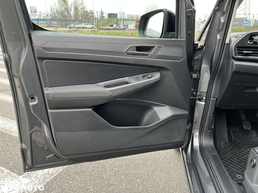 Volkswagen Caddy - 10