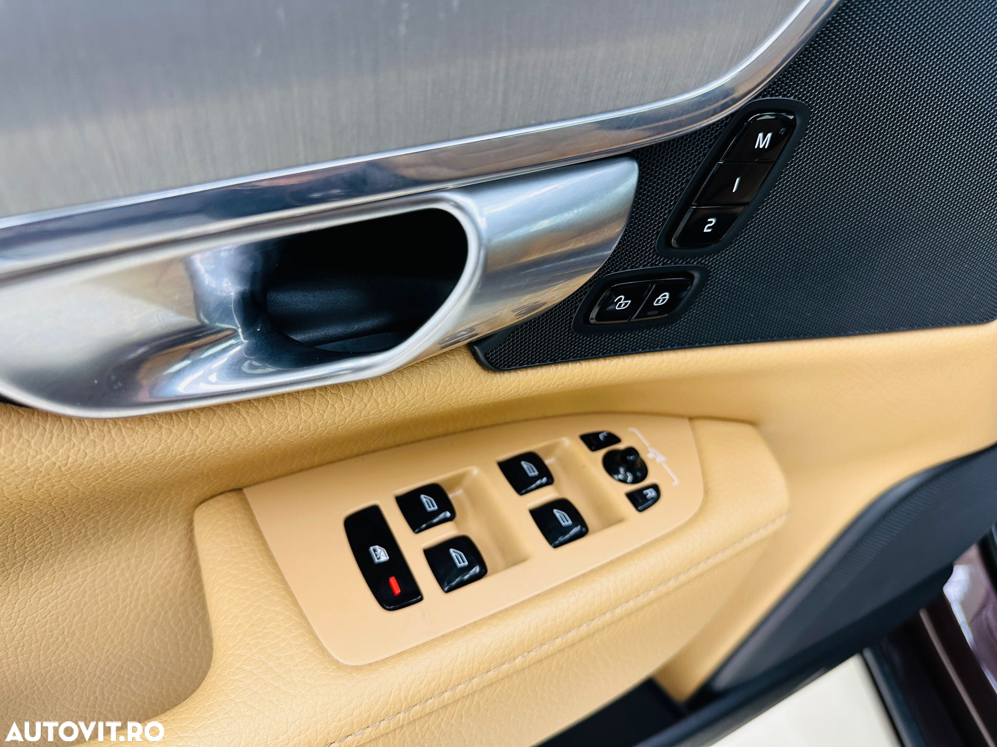 Volvo S90 - 17