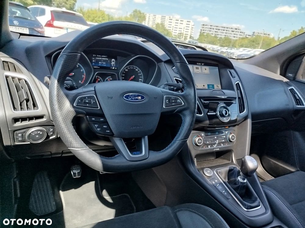 Ford Focus - 7