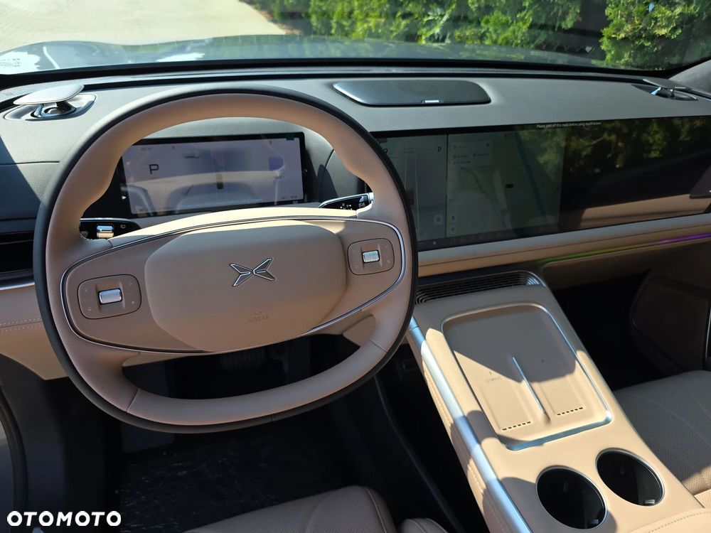 XPeng G9 94.6 kWh AWD Performance - 14