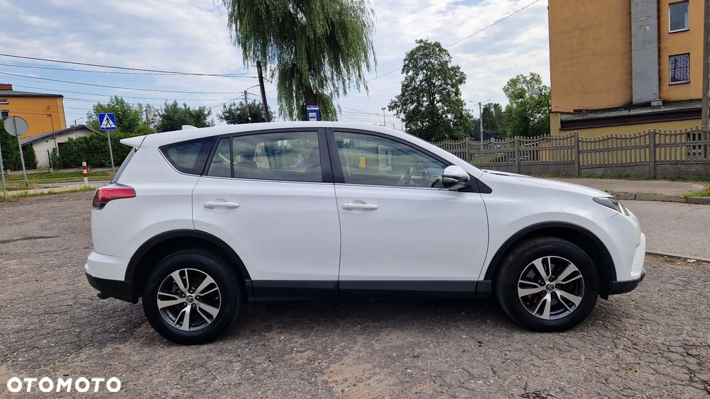 Toyota RAV4 2.0 D-4D Premium 4x2 - 3