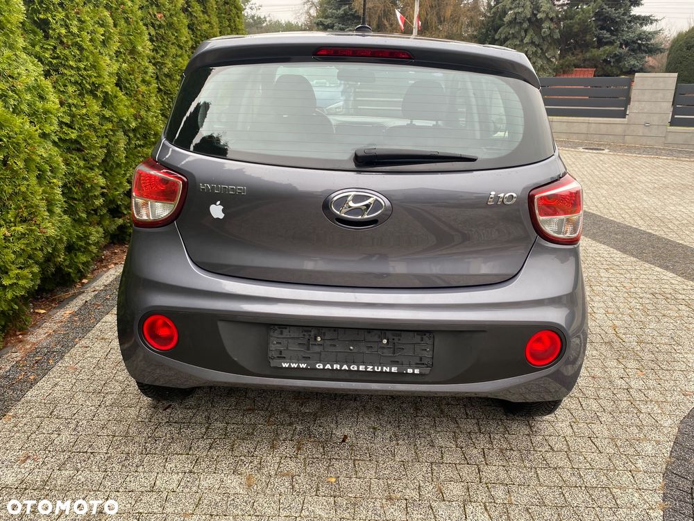 Hyundai i10 1.0 - 4