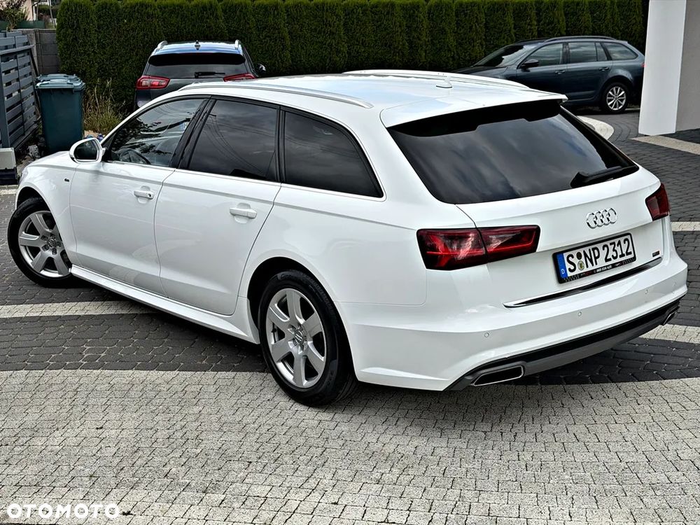 Audi A6 Avant 2.0 TDI Ultra DPF S tronic - 17