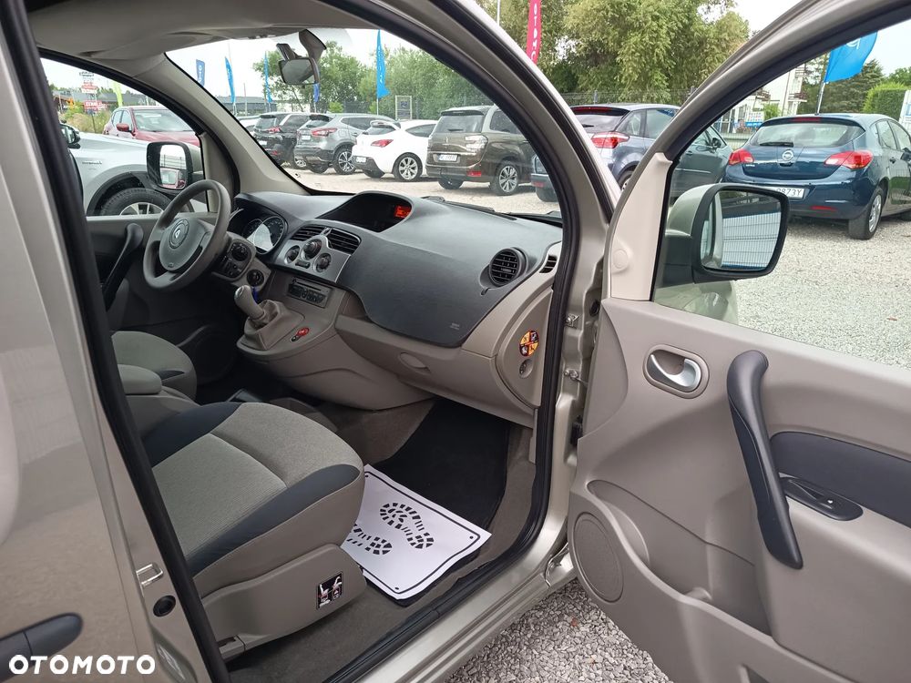 Renault Kangoo 1.6 16V 105 Happy Family - 24