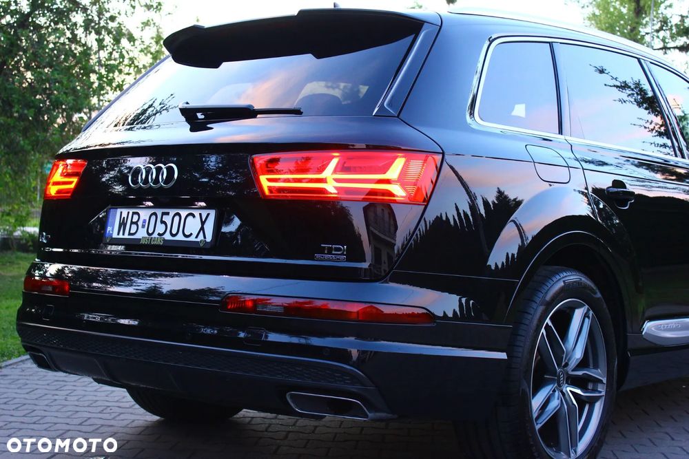 Audi Q7 - 11