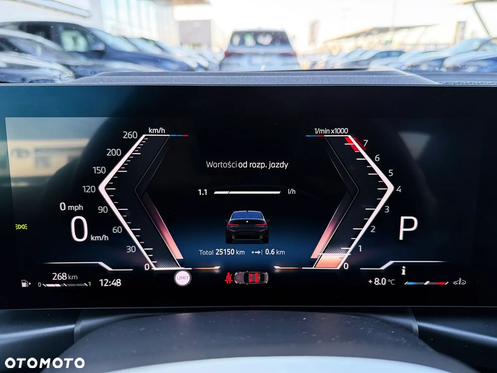 BMW Seria 3 330i xDrive M Sport - 34