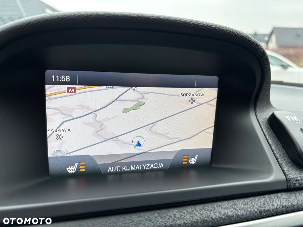 Volvo V70 D4 Geartronic Momentum - 30