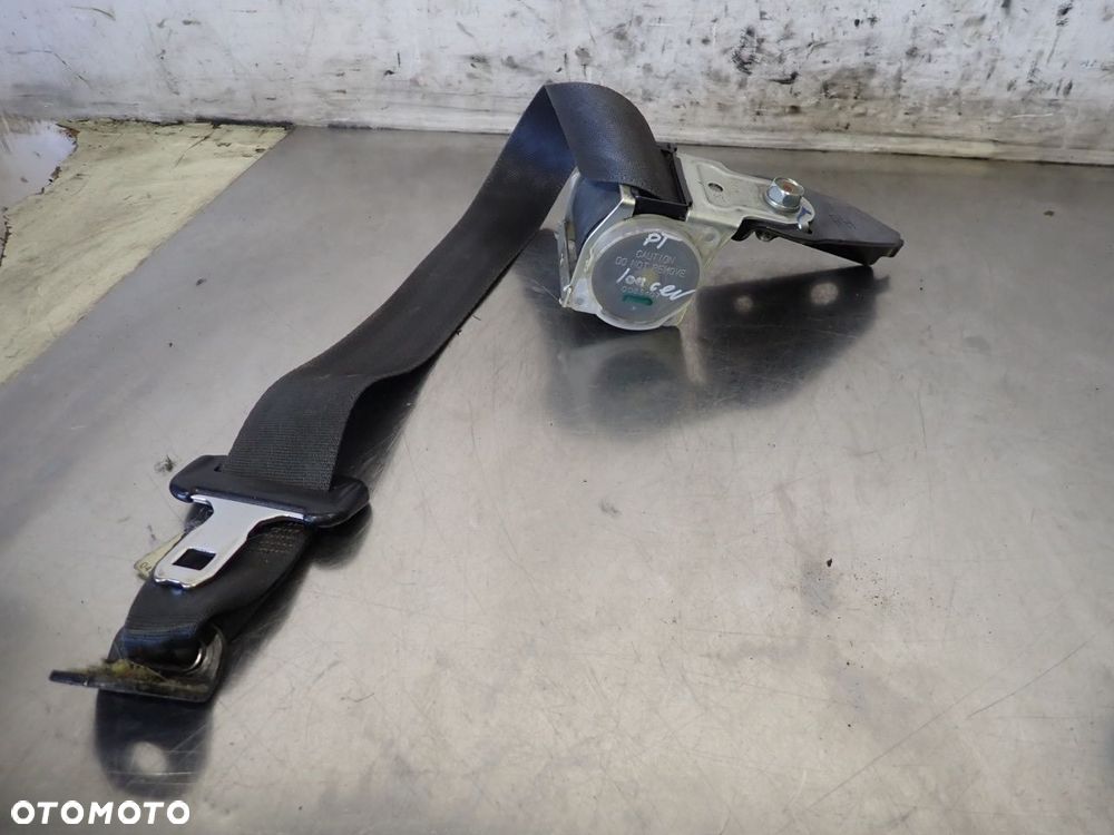 PAS PRAWY TYLNY BEZPIECZEŃSTWA MITSUBISHI LANCER VIII - 2