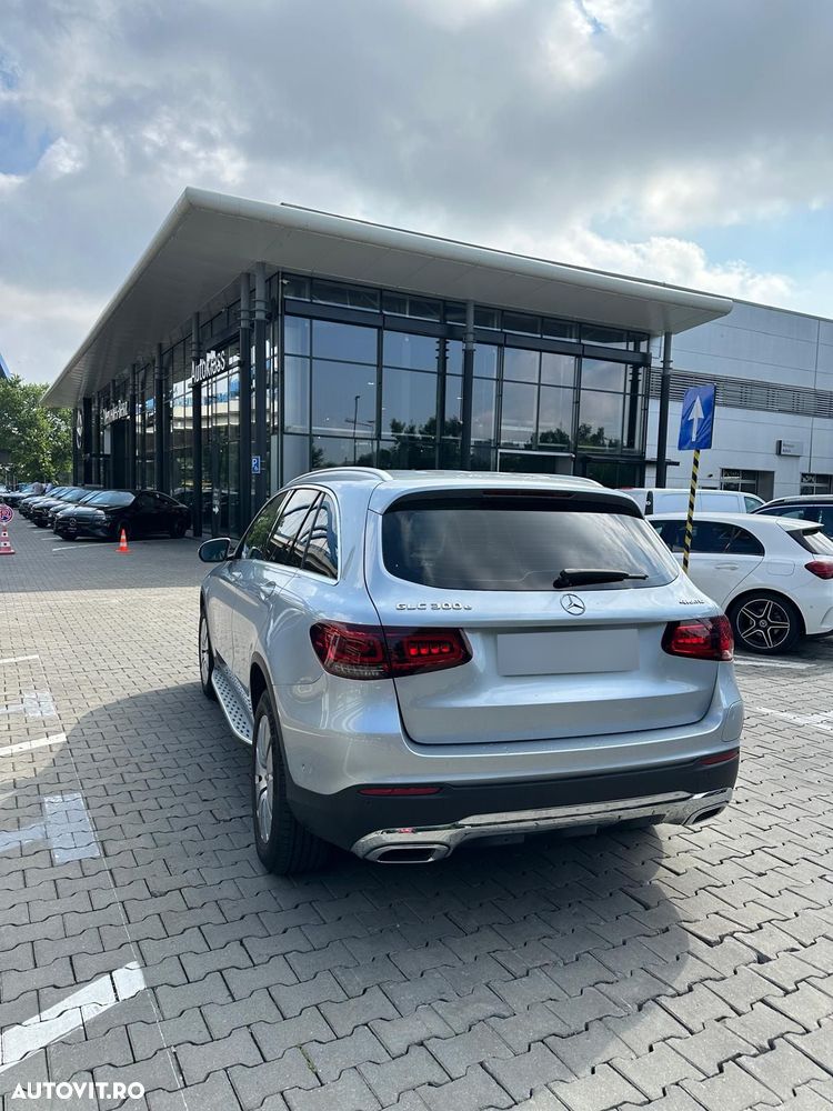 Mercedes-Benz GLC - 1