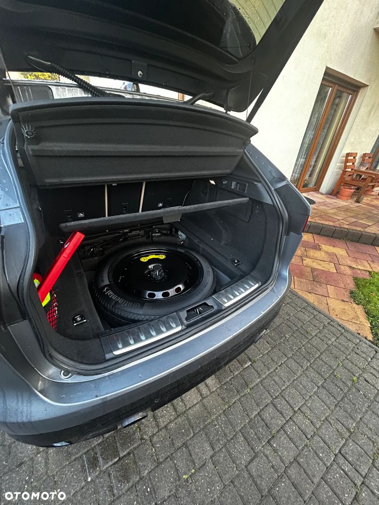 Jaguar F-Pace P250 AWD - 23