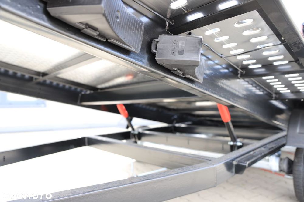 Inny Balhanger OPTILIFT Czarna 2745 4.5x2.1 Wypełnienie alu ryfel Uchylna Grawitacyjnie DMC 2700kg Full LED - 19