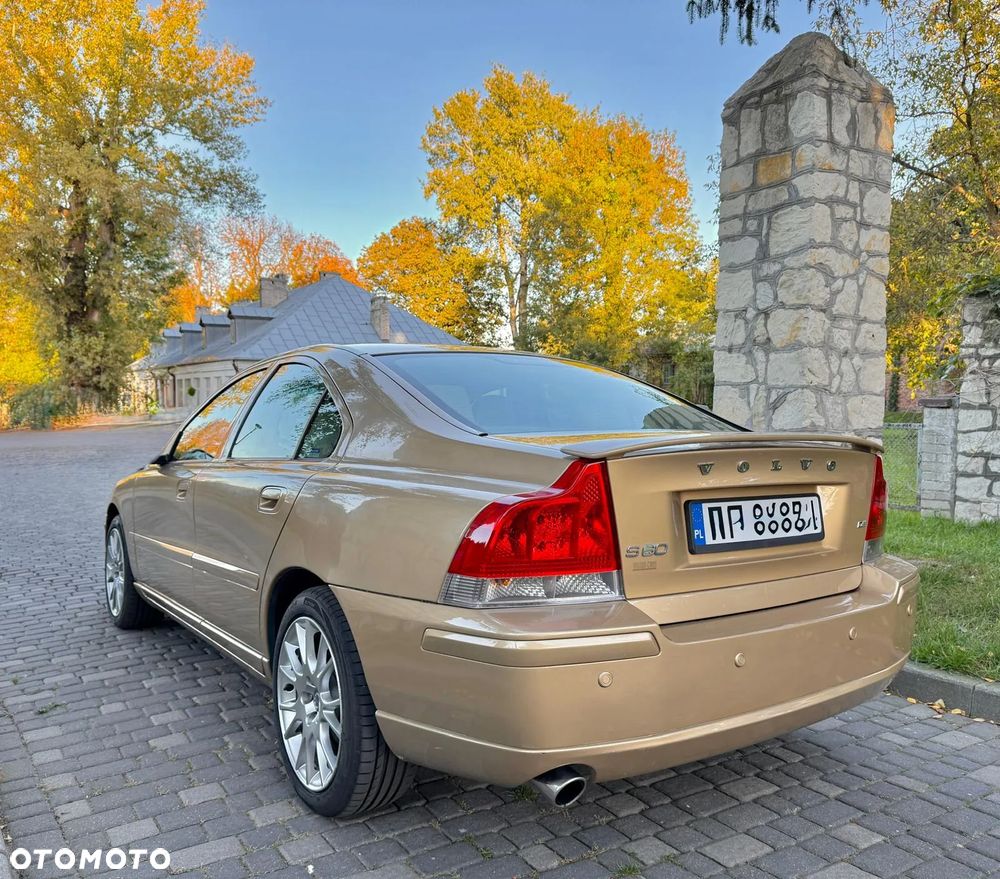Volvo S60 2.4D5 Momentum - 18