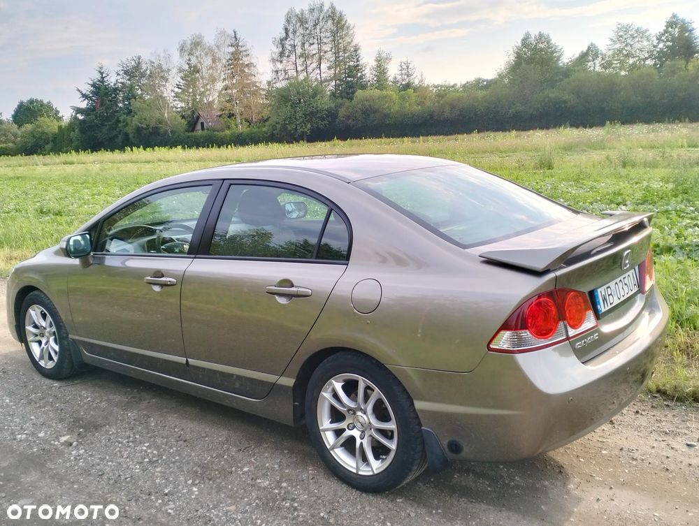 Honda Civic 1.8 Comfort - 7