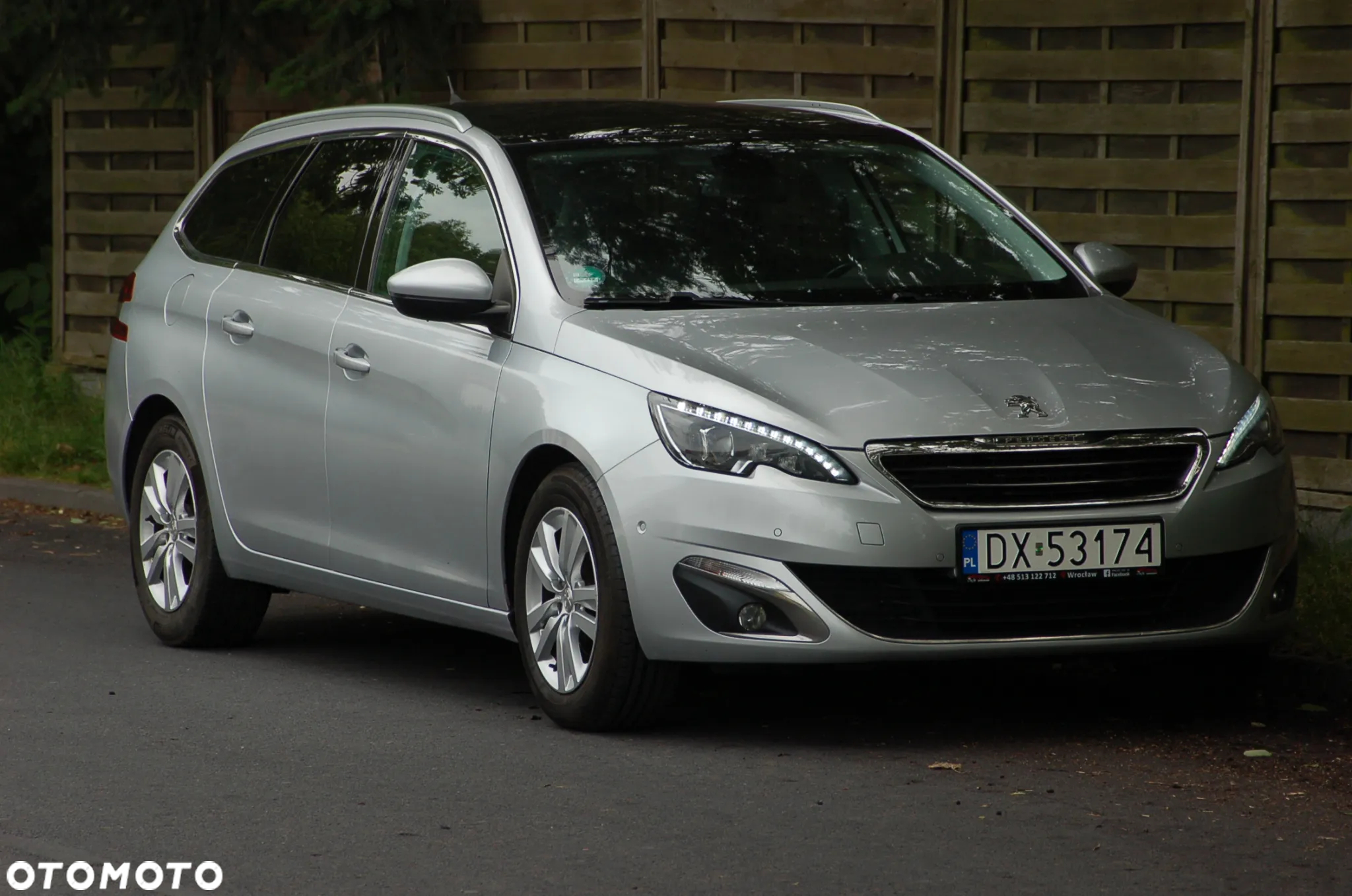 Peugeot 308 SW BlueHDi 120 EAT6 Stop & Start Allure - 3
