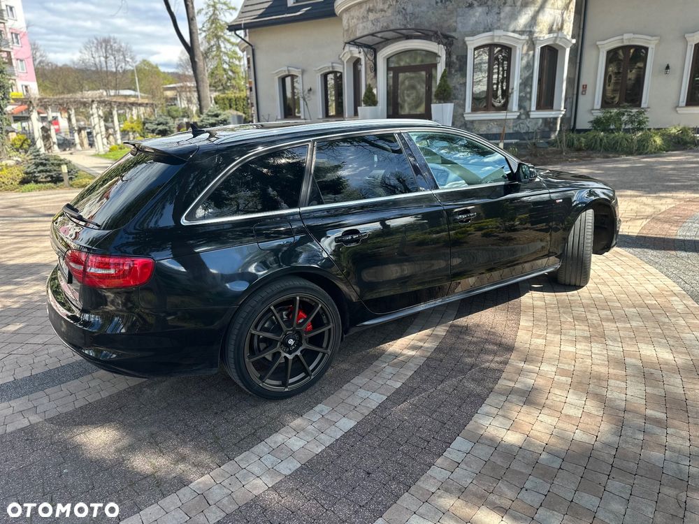 Audi A4 Avant 2.0 TDI DPF clean diesel multitronic S line Sportpaket - 8