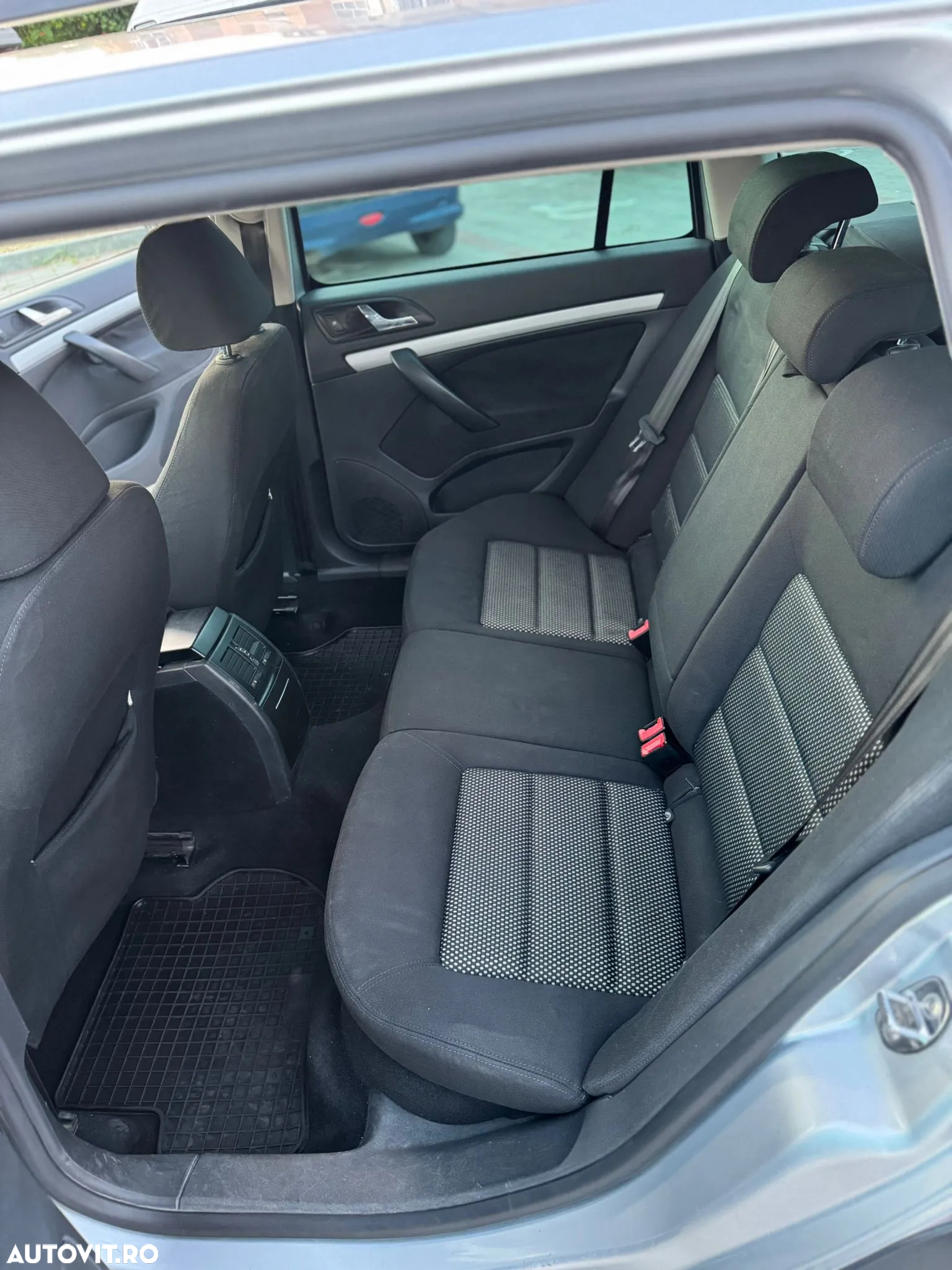 Skoda Octavia Combi 2.0 TDI DPF Elegance 4x4 - 8