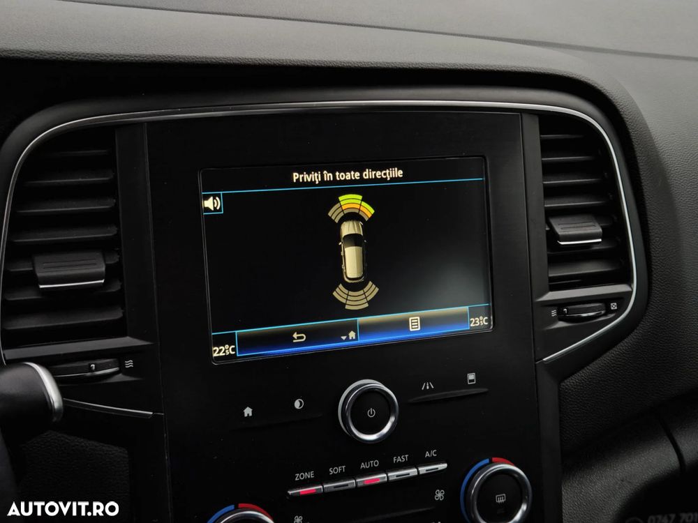 Renault Megane Blue dCi 116 Zen - 30