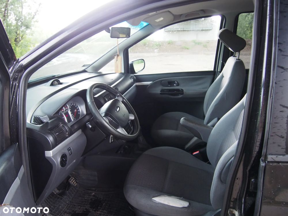 Ford Galaxy TDI Ghia - 14