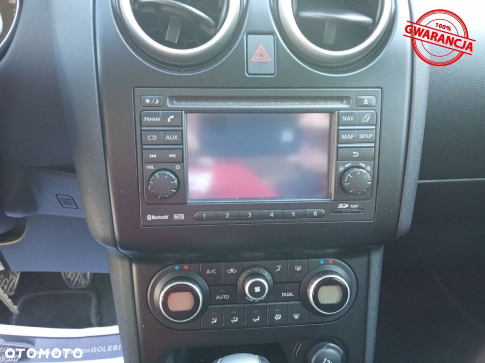 Nissan Qashqai 1.6 Visia - 24
