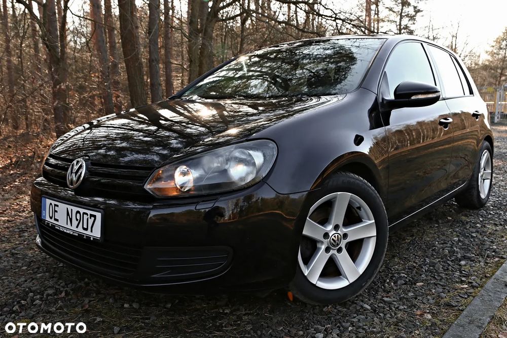 Volkswagen Golf 2.0 TDI DPF Comfortline - 15
